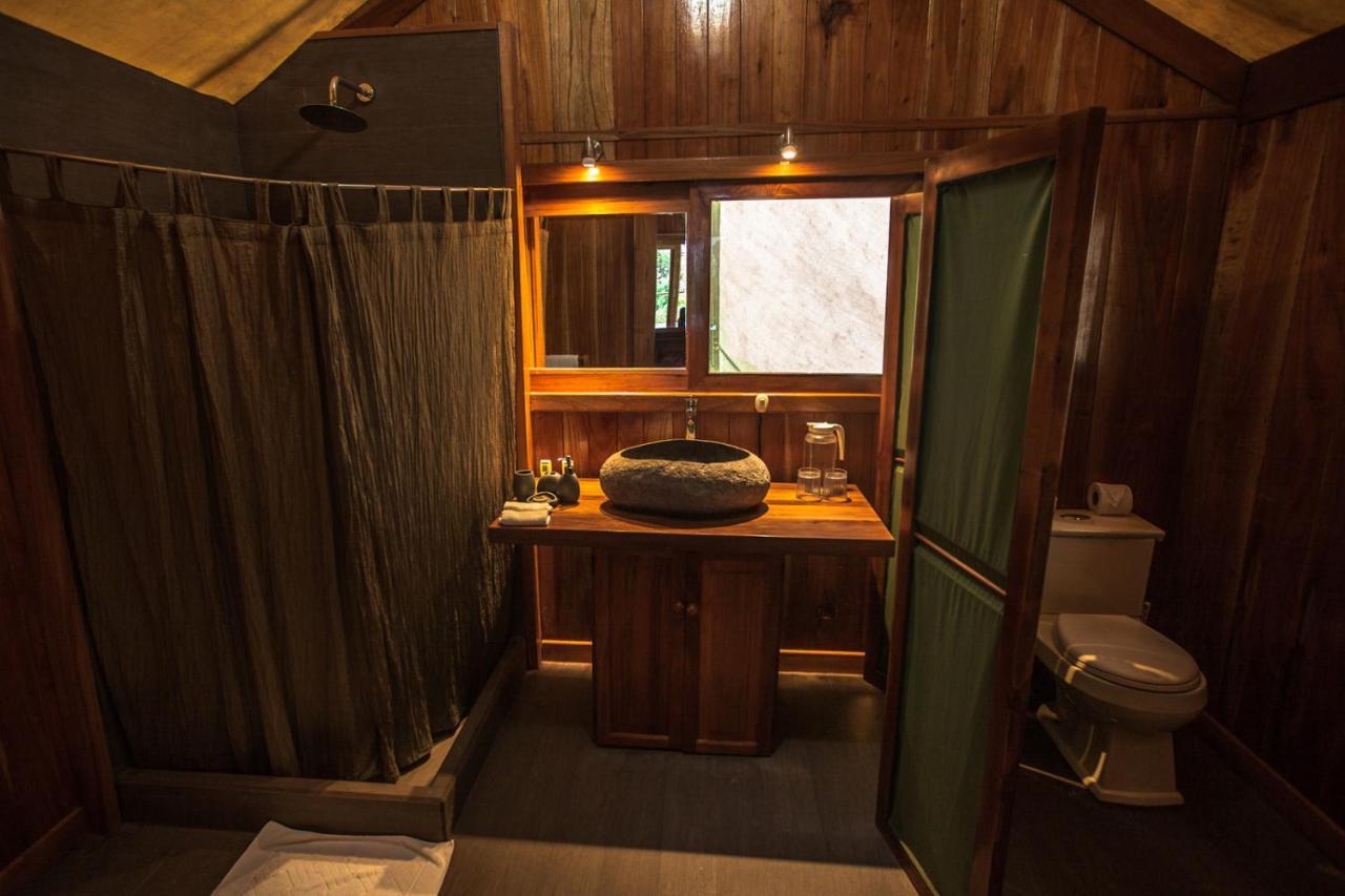 Galapagos Safari Camp Villa GALAPAGOS ISLANDS ภายนอก รูปภาพ